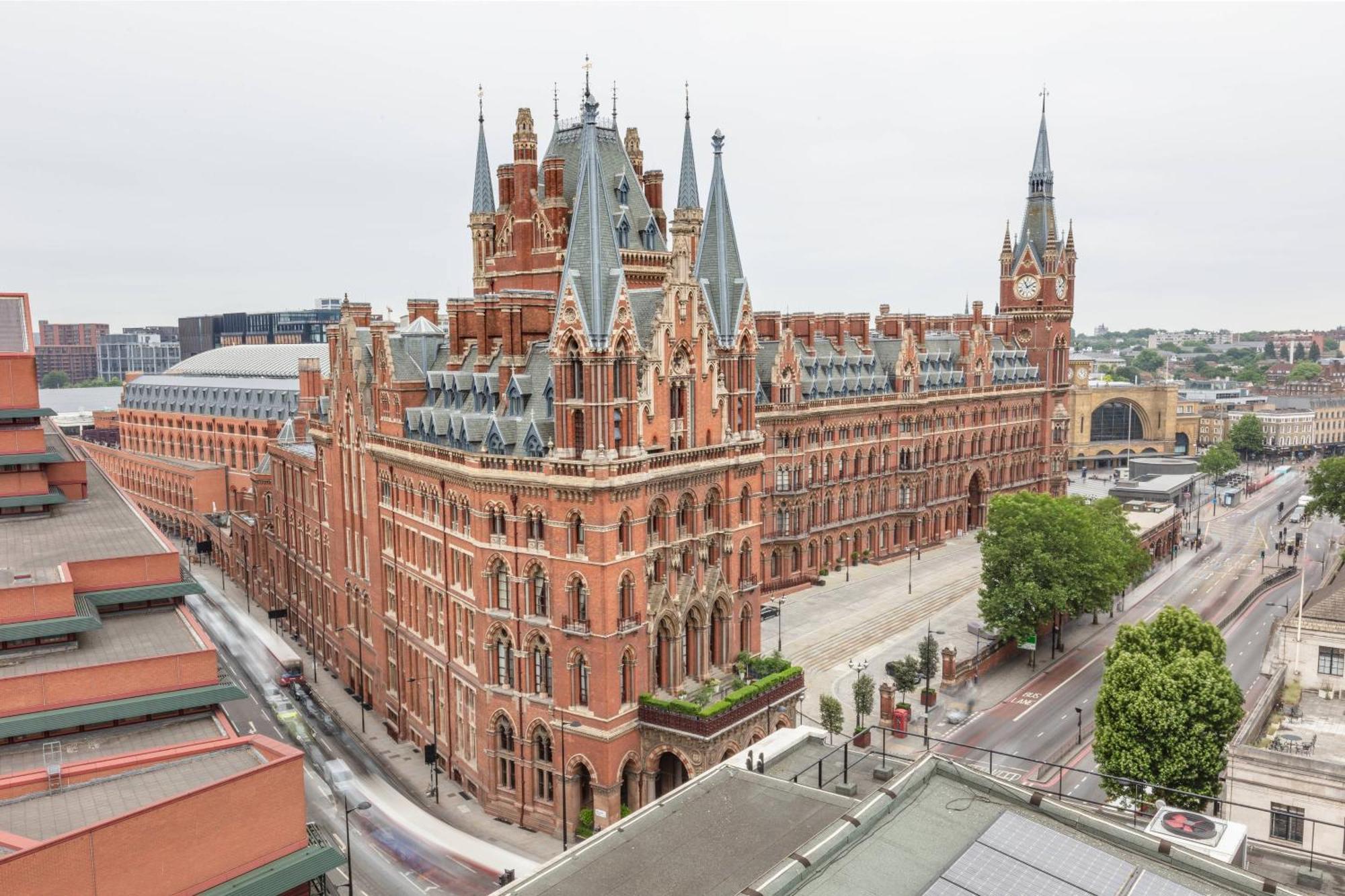 St. Pancras Renaissance Hotel Лондон Экстерьер фото St Pancras Renaissance London